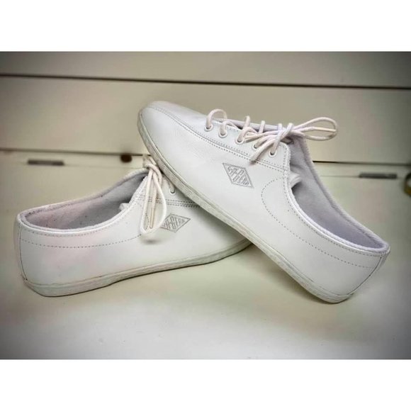 Rare 1990s LA Gear Vintage White Leather Shoes